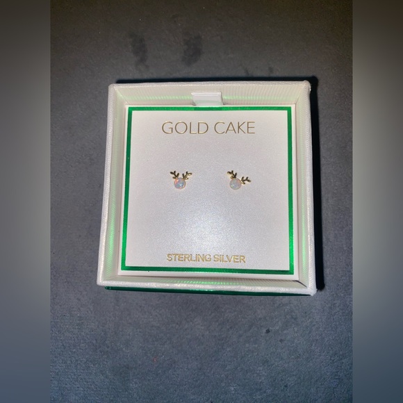BNIB Gold Cake Reindeer Earrings $45 Christmas 2025 - Picture 3 of 4